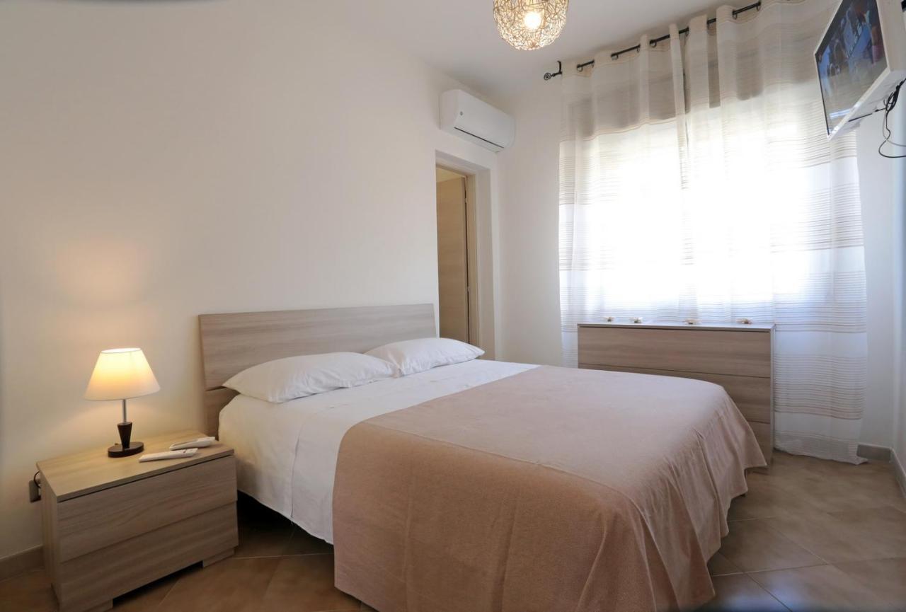 Terramare Punta Braccetto Bed & Breakfast Luaran gambar